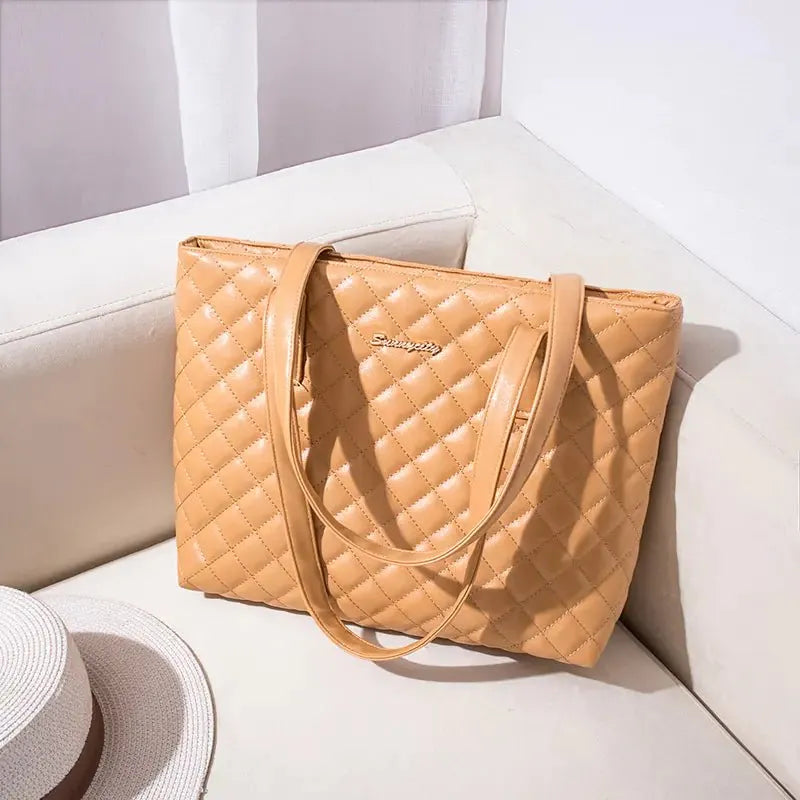 Fashionable Diamond Quilt Mom's Shoulder Bag - Q.B.Accessories