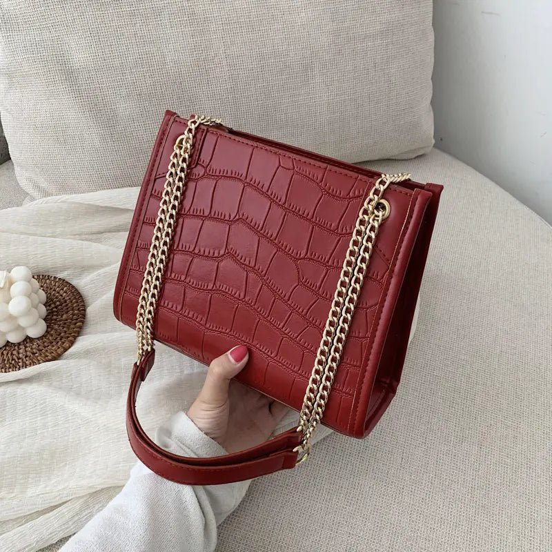 Trendy Women's Chain Crossbody Bag - 2020 New Style - Q.B.Accessories